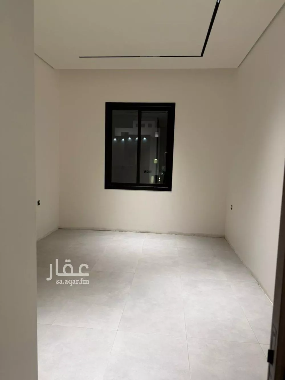 3 bedroom floor in Al Maizilah 3