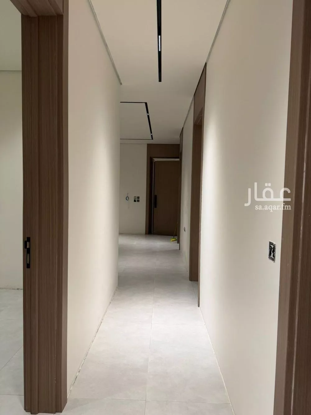 3 bedroom floor in Al Maizilah 8