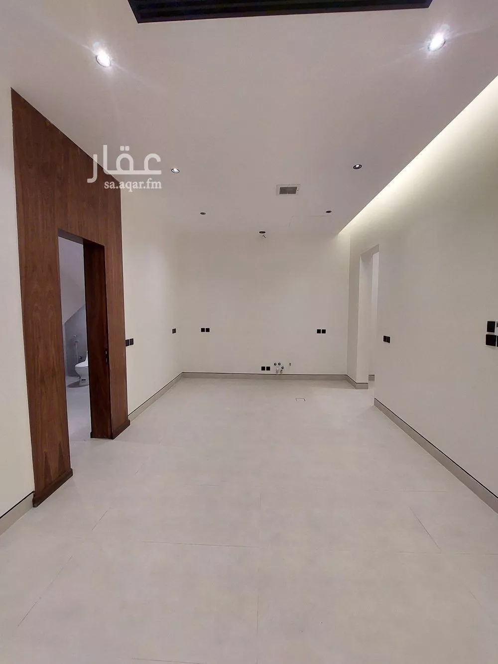 4 bedroom villa in Al Aridh 6