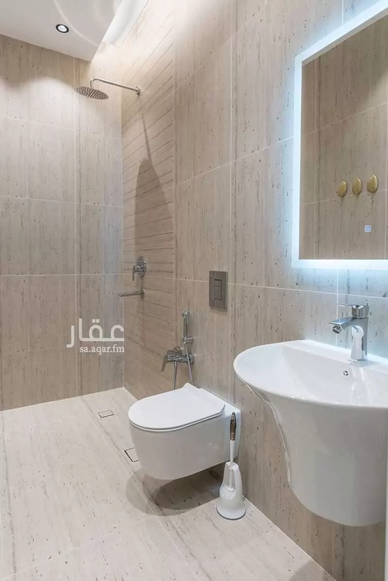 2 bedroom apartment in Al Qairawan 11