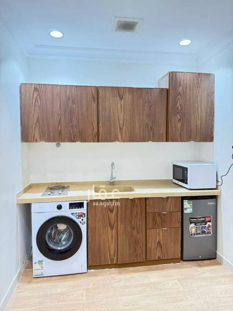 1 bedroom apartment in Al Malaz 3