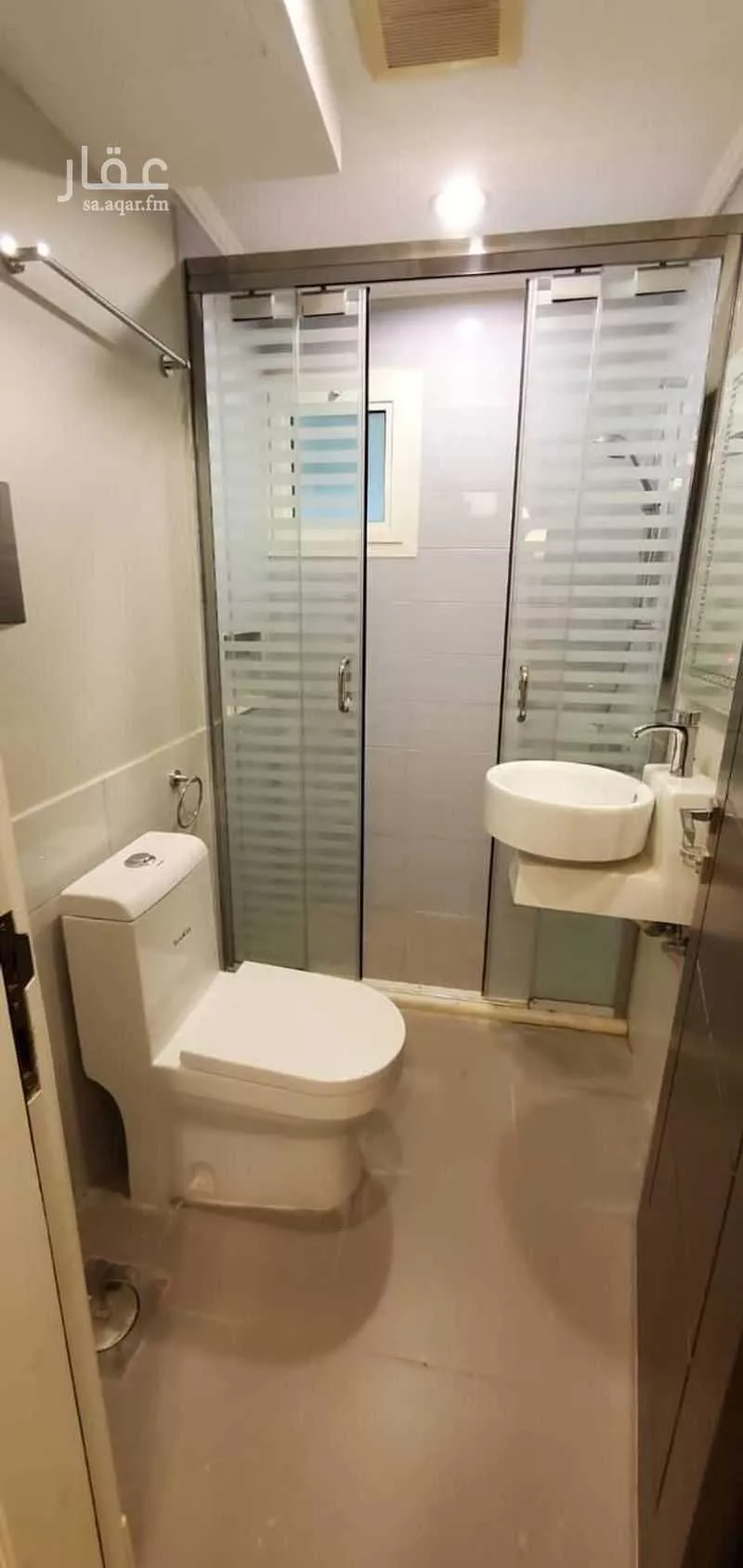 4 bedroom apartment in Al Qairawan 9