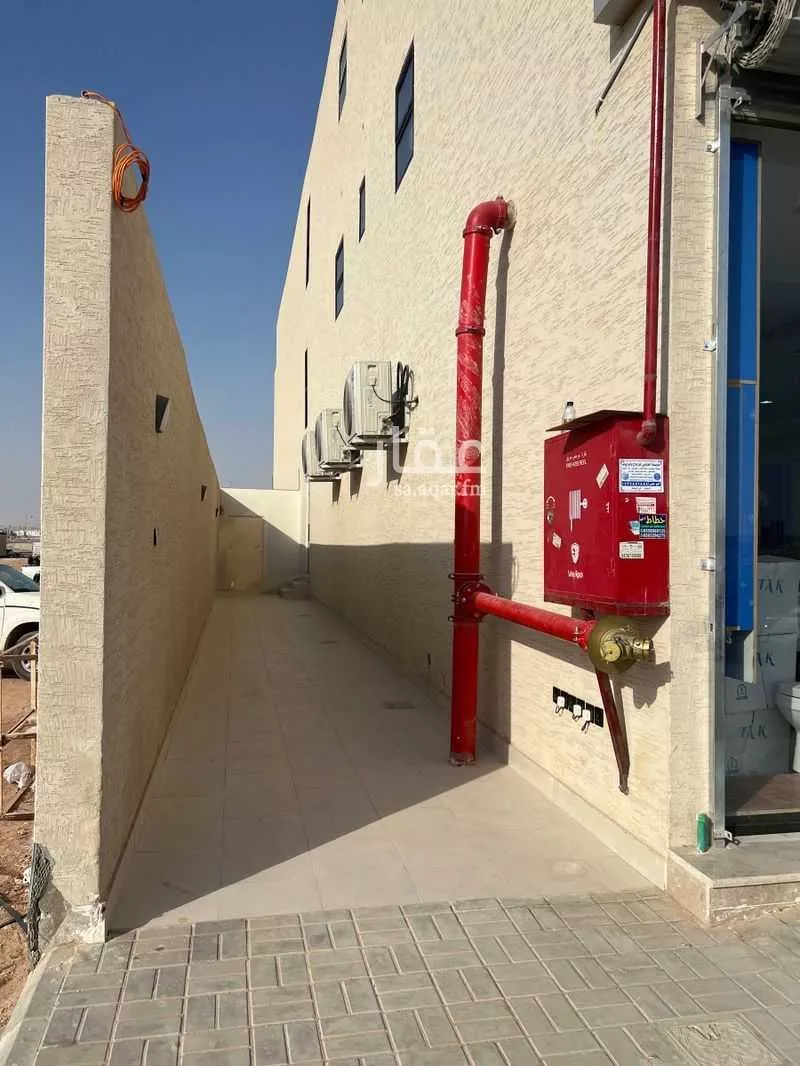 2 bedroom apartment in Al Janadriyah 4