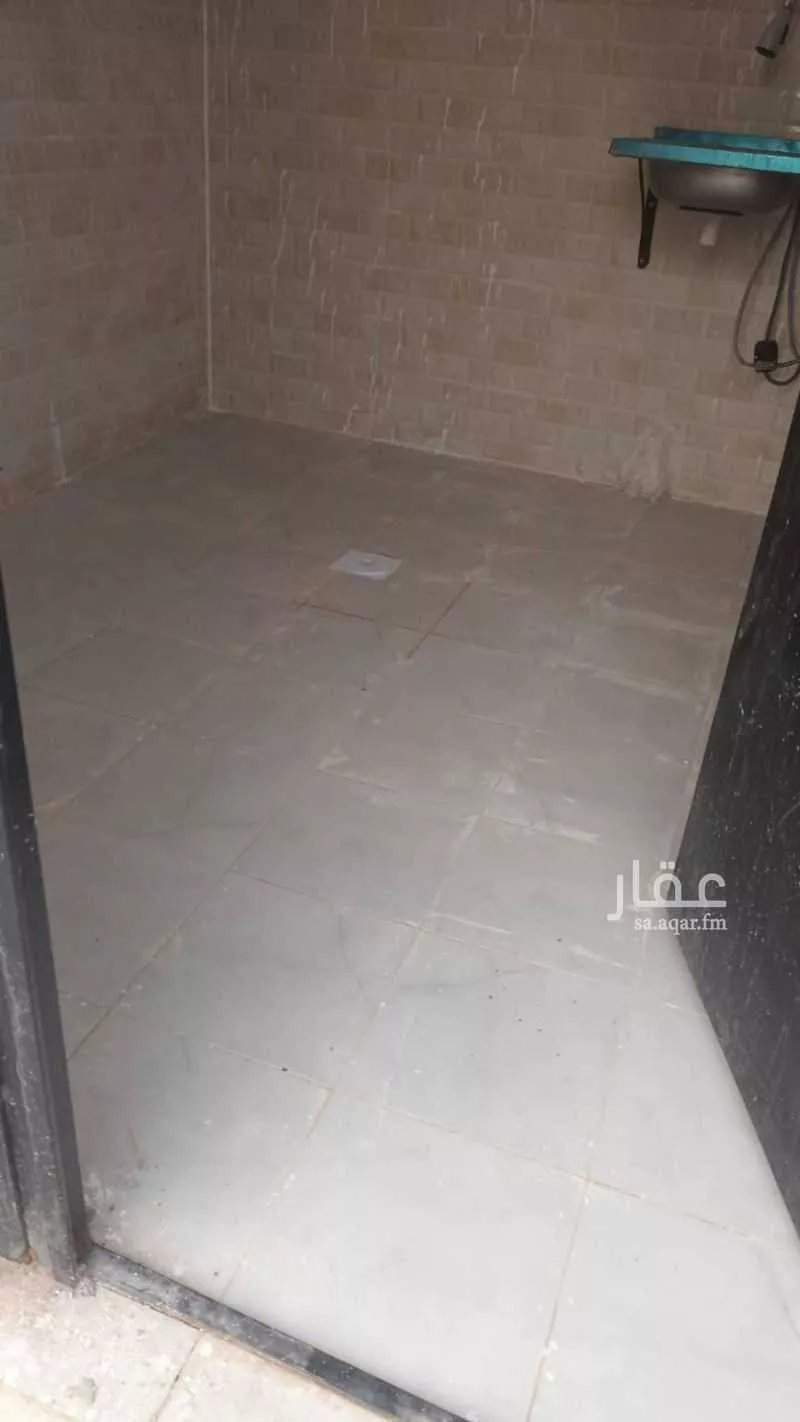 فيلا 5 غرف في عتيقة 2