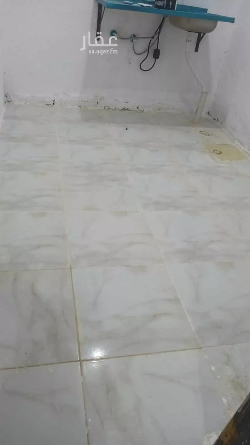 فيلا 5 غرف في عتيقة 3