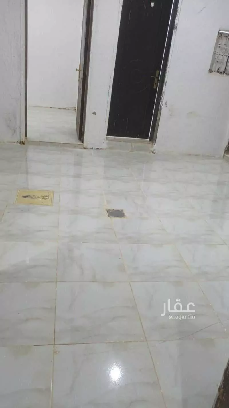 فيلا 5 غرف في عتيقة 9
