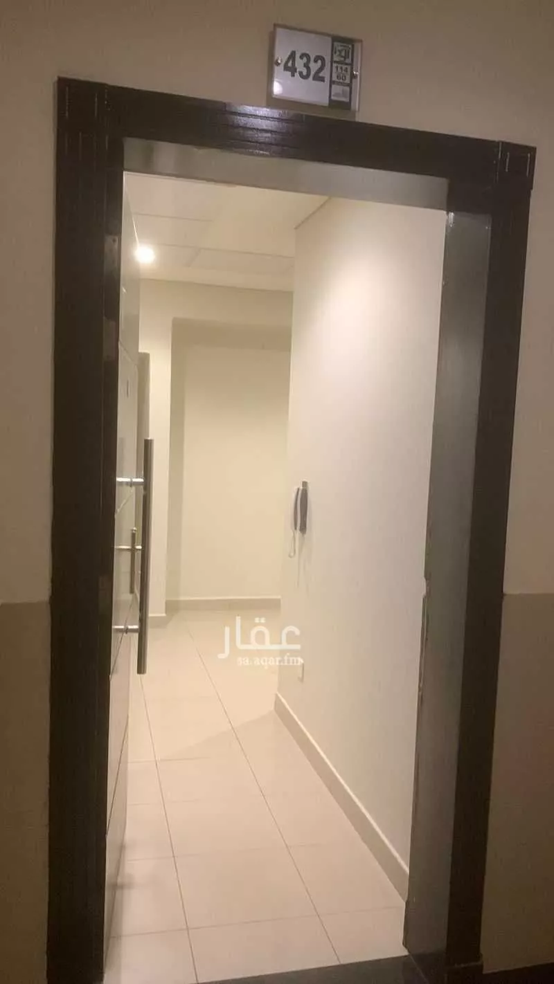 3 bedroom apartment in Al Yasmin 6