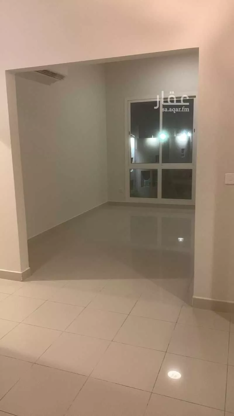 3 bedroom apartment in Al Yasmin 9