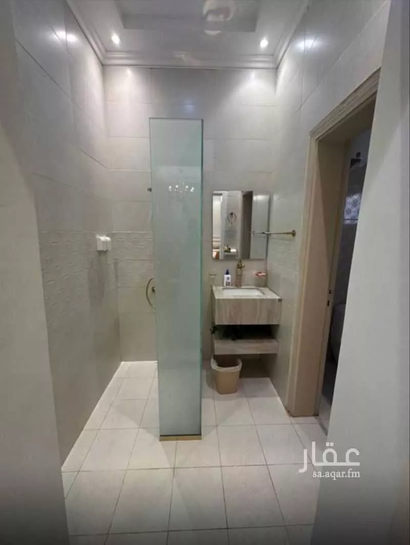 دور 1 غرف في العارض 2