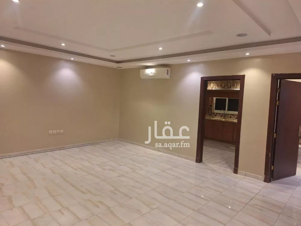 3 bedroom floor in Al Aridh 3