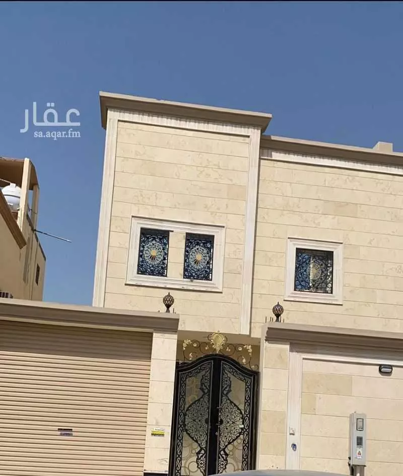 فيلا 7 غرف في ضاحية الملك فهد 7