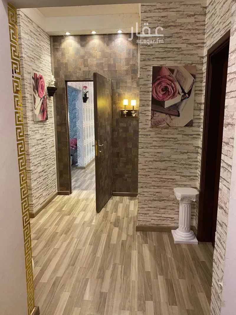 3 bedroom apartment in King Abdullah 9