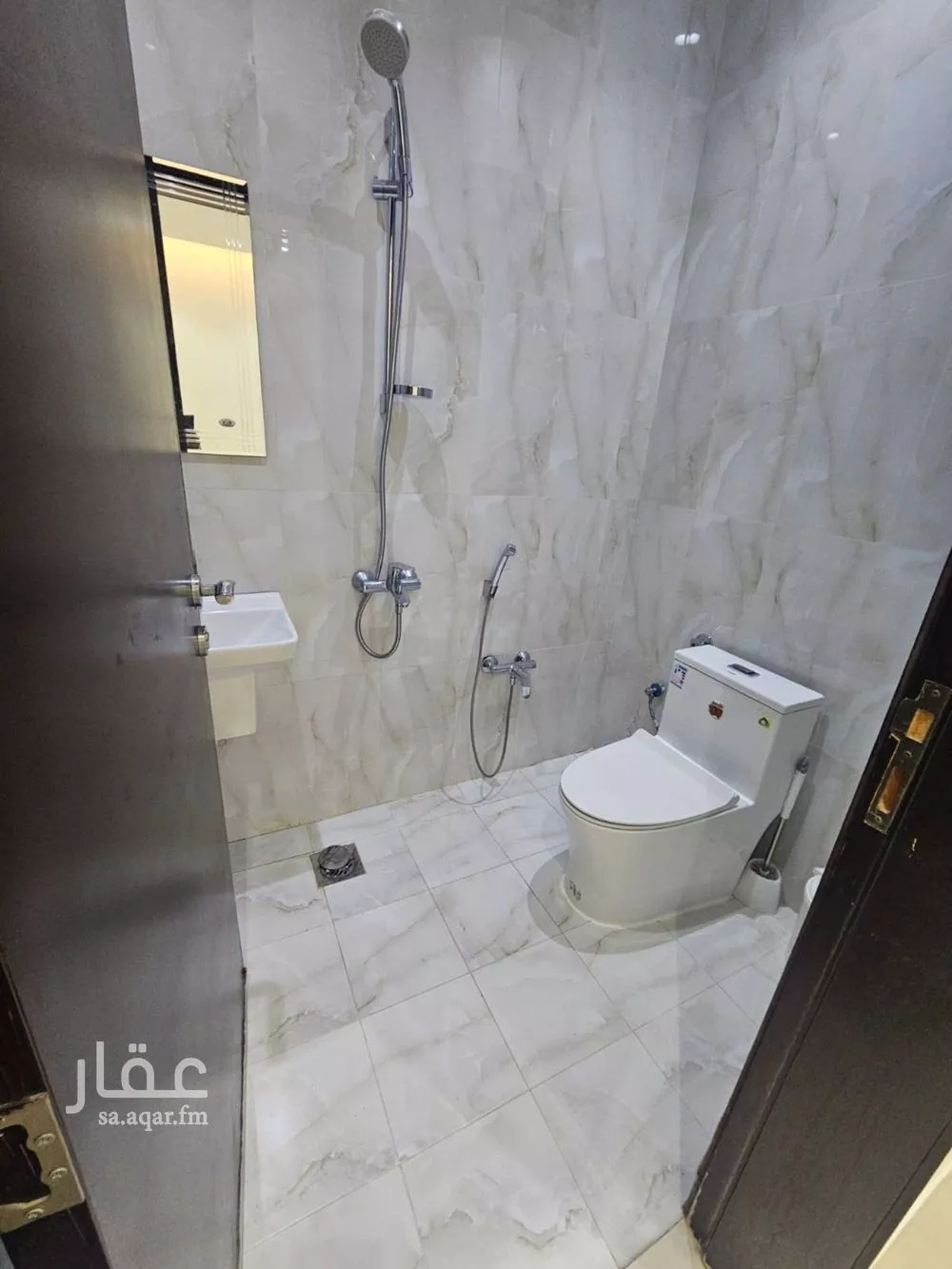 3 bedroom floor in Al Narjis 3