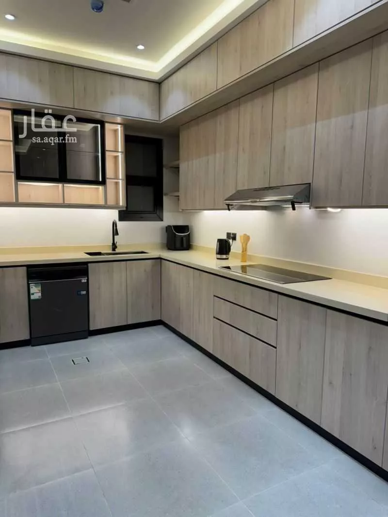 3 bedroom apartment in Al Shuhada 3