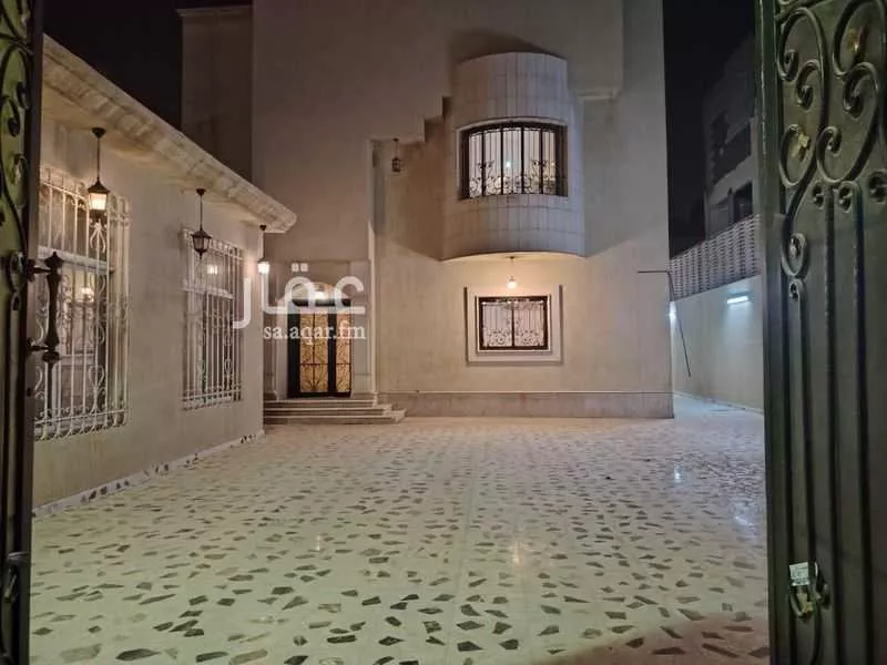 9 bedroom villa in Al Munsiyah 4