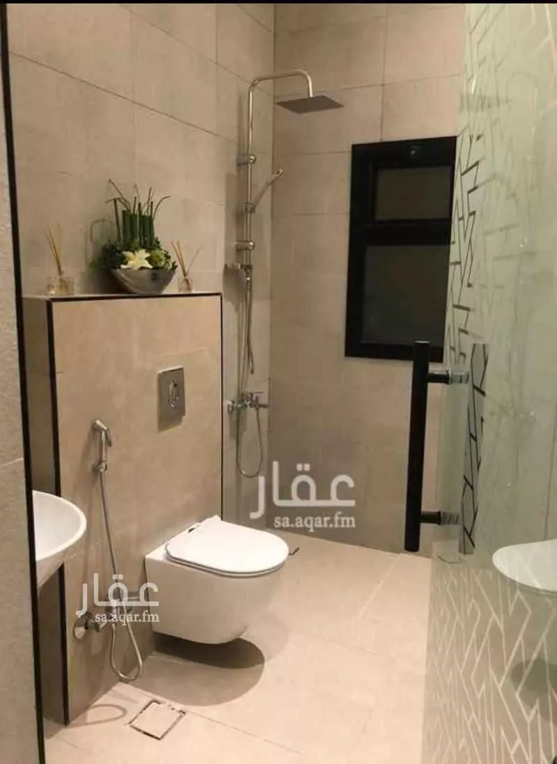 شقة 2 غرف في الملقا 5