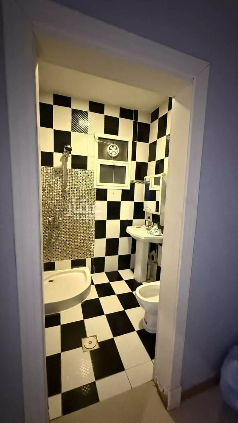 4 bedroom apartment in Al Sahafah 9