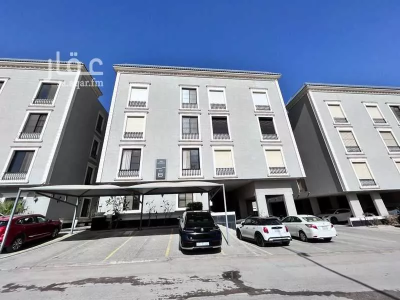 2 bedroom apartment in Al Malqa 5