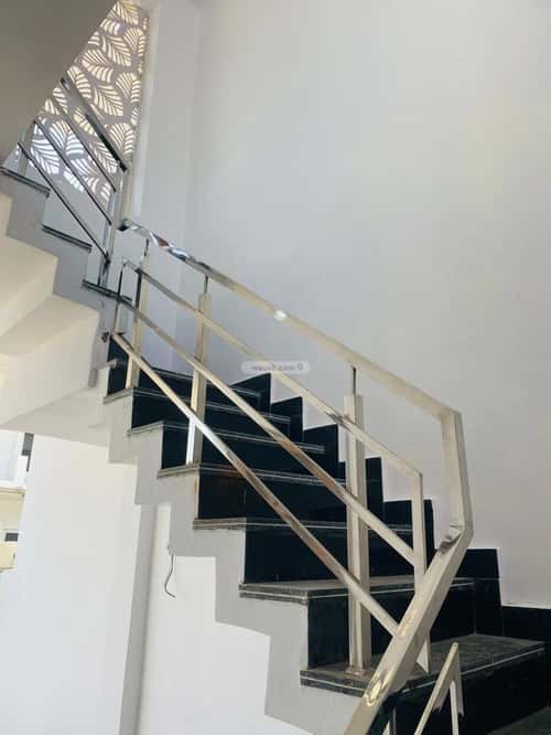 فيلا 7 غرف في النهضة 1