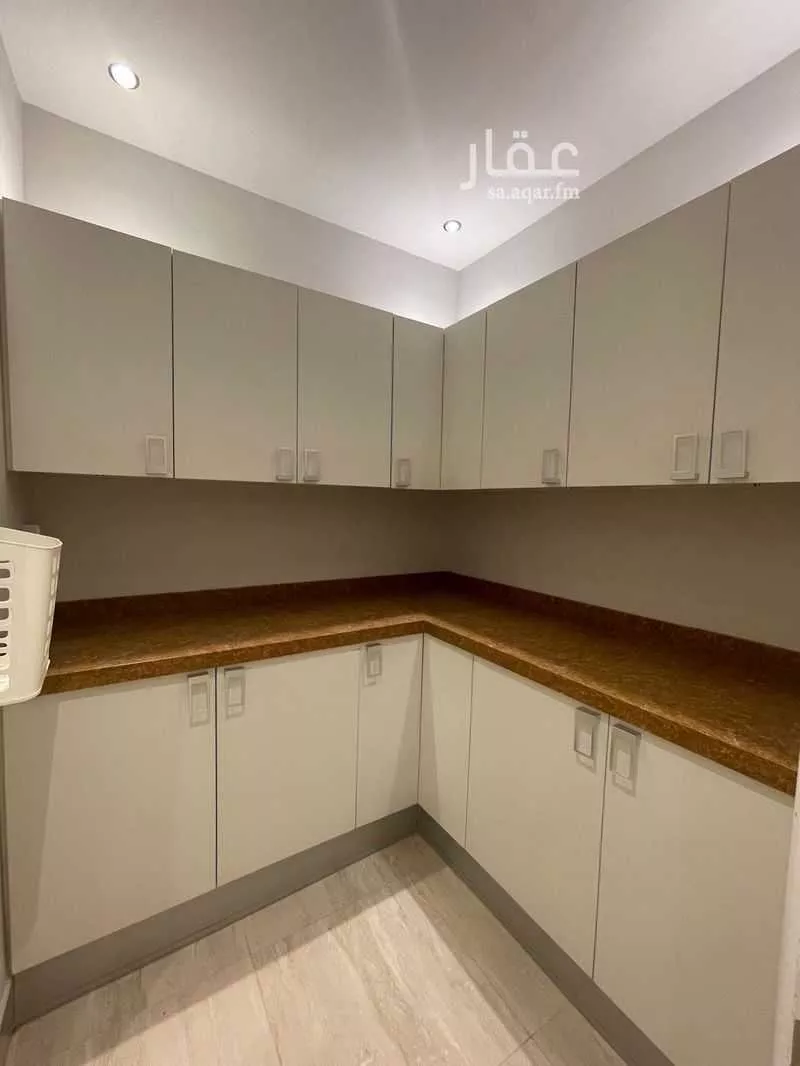 3 bedroom apartment in Al Izdihar 14