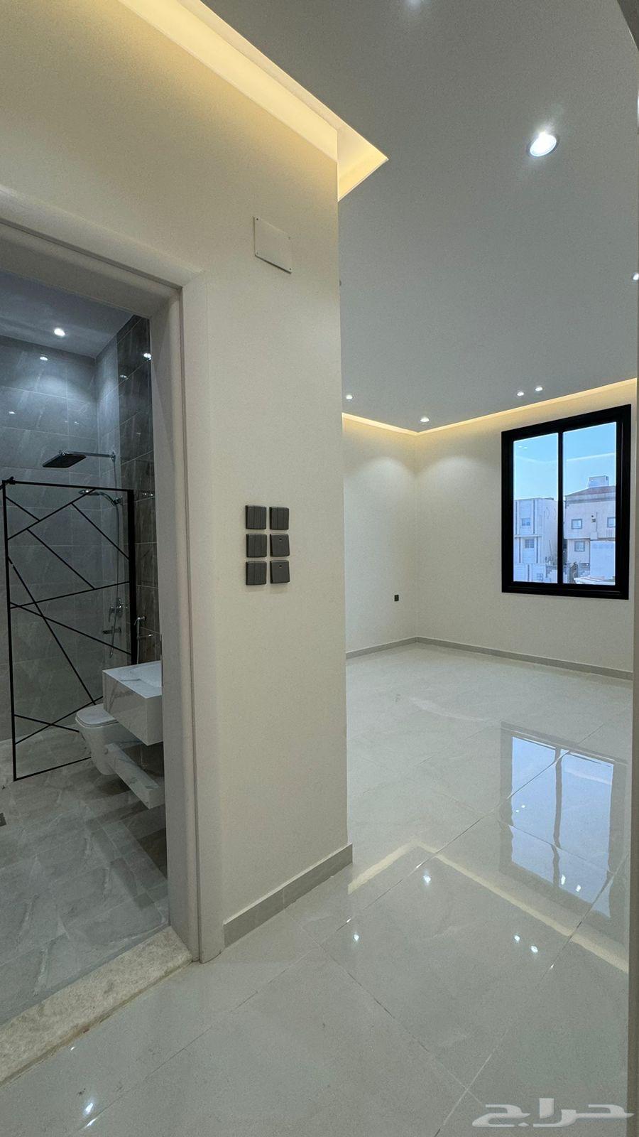 5 bedroom apartment in King Fahd, Madinah 6