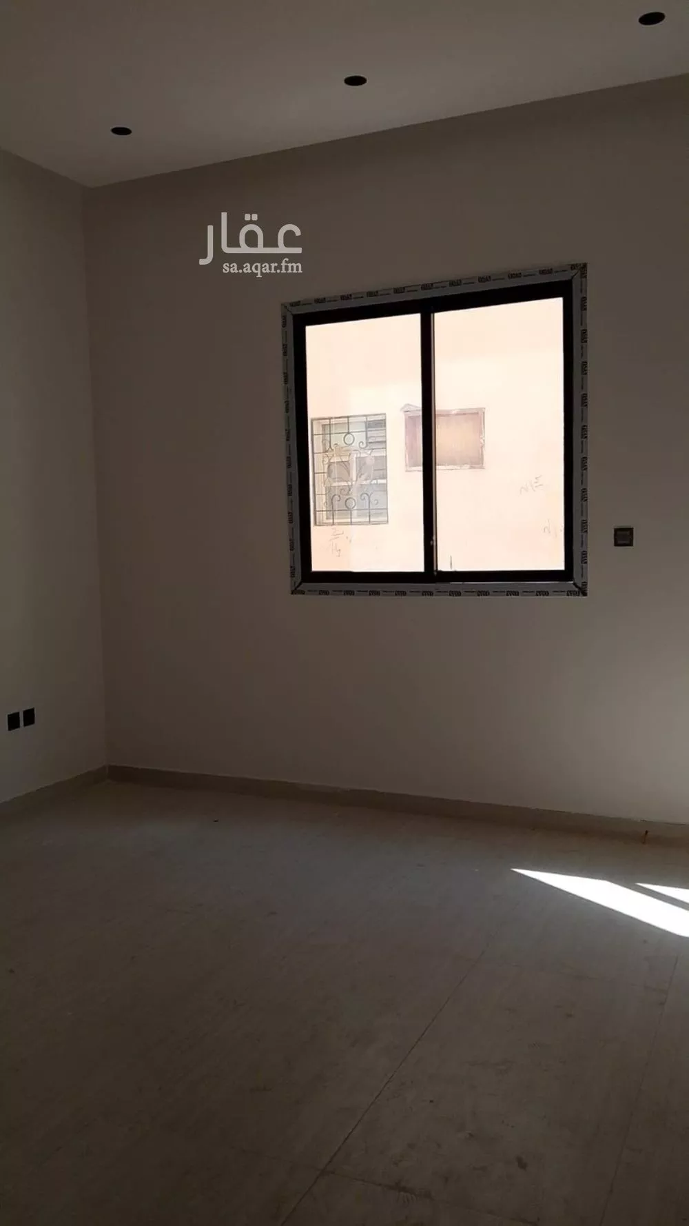 3 bedroom villa in Dhahrat Laban 9