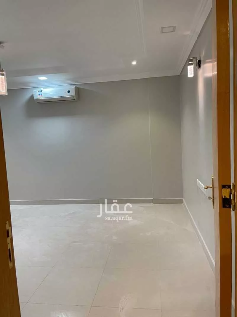 4 bedroom apartment in Al Malqa 3