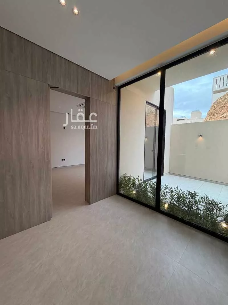 فيلا 5 غرف في النرجس 13