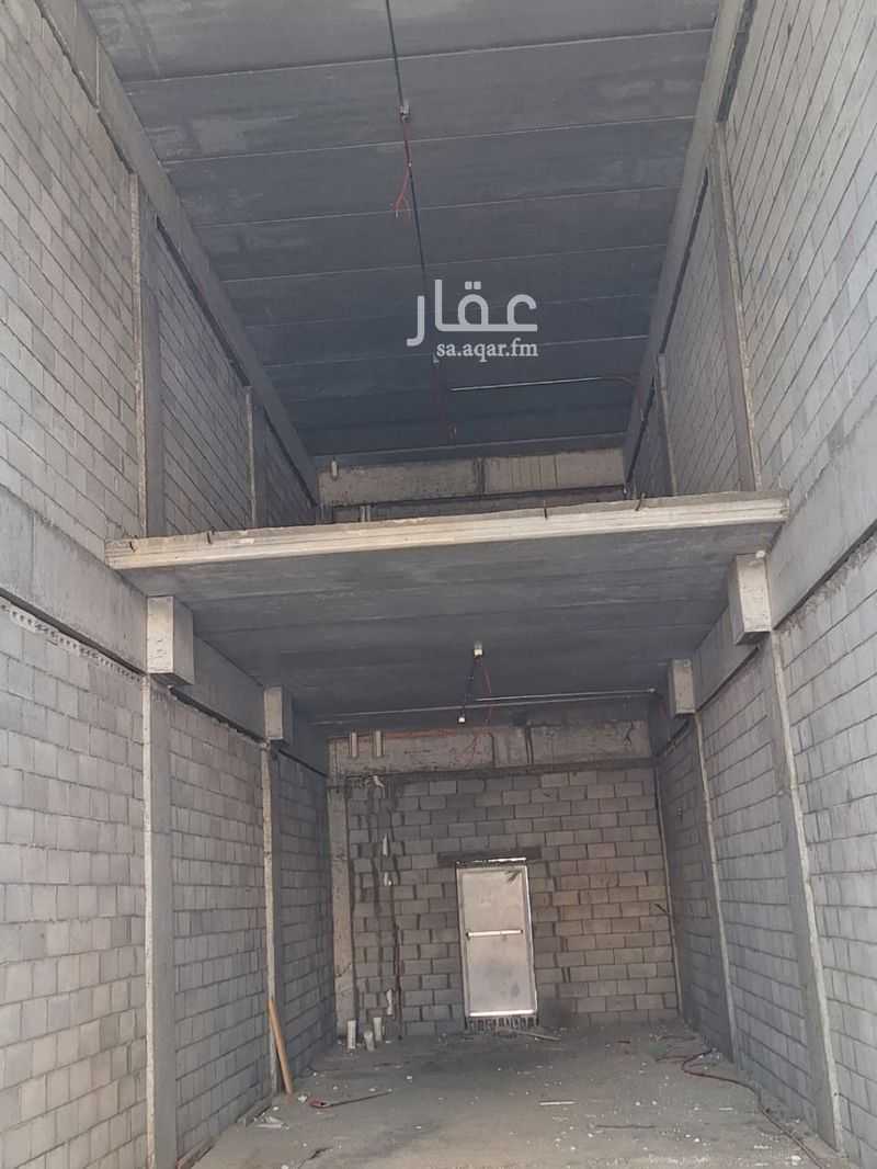 shop in Ash Shulah, Eastern Province 5