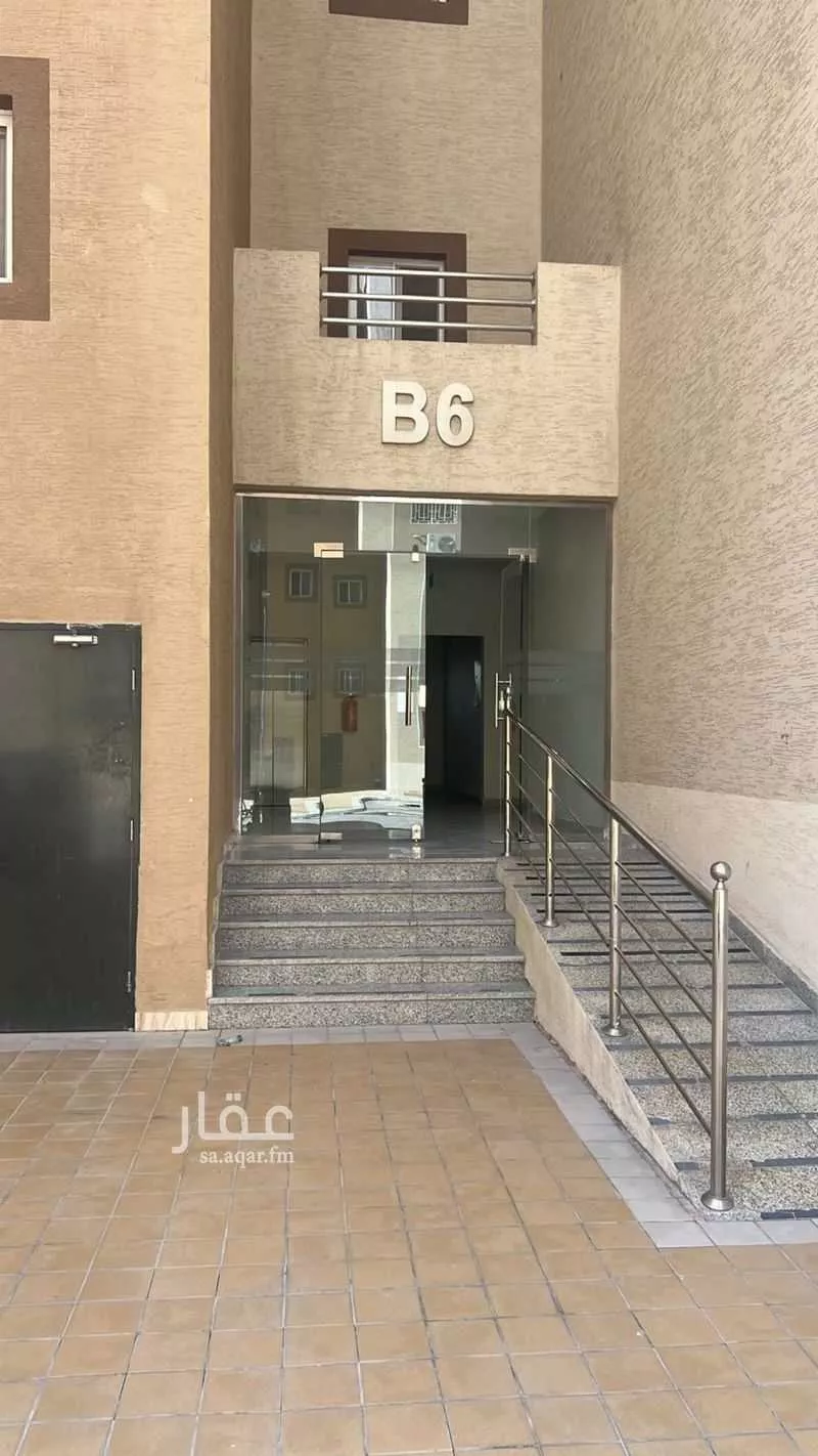 2 bedroom floor in Al Aridh 6