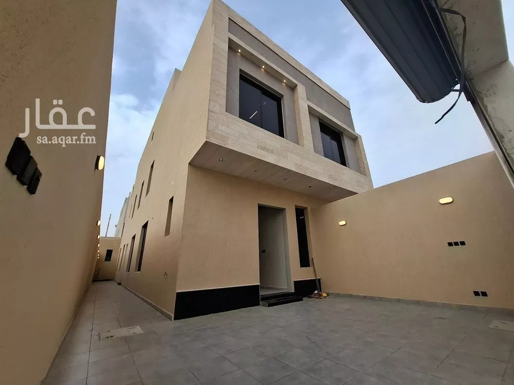 5 bedroom floor in Dahiat Namar 2