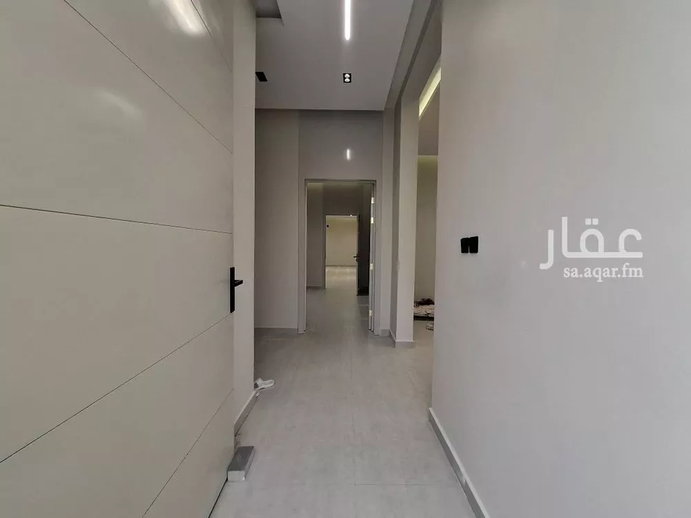 5 bedroom floor in Dahiat Namar 11