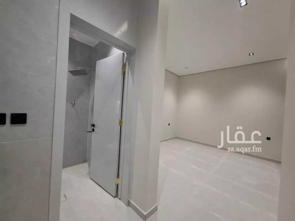 5 bedroom floor in Dahiat Namar 6