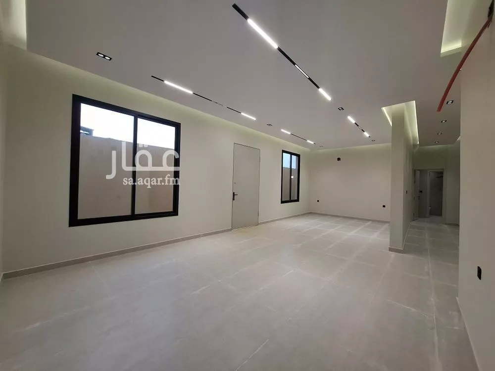 5 bedroom floor in Dahiat Namar 7