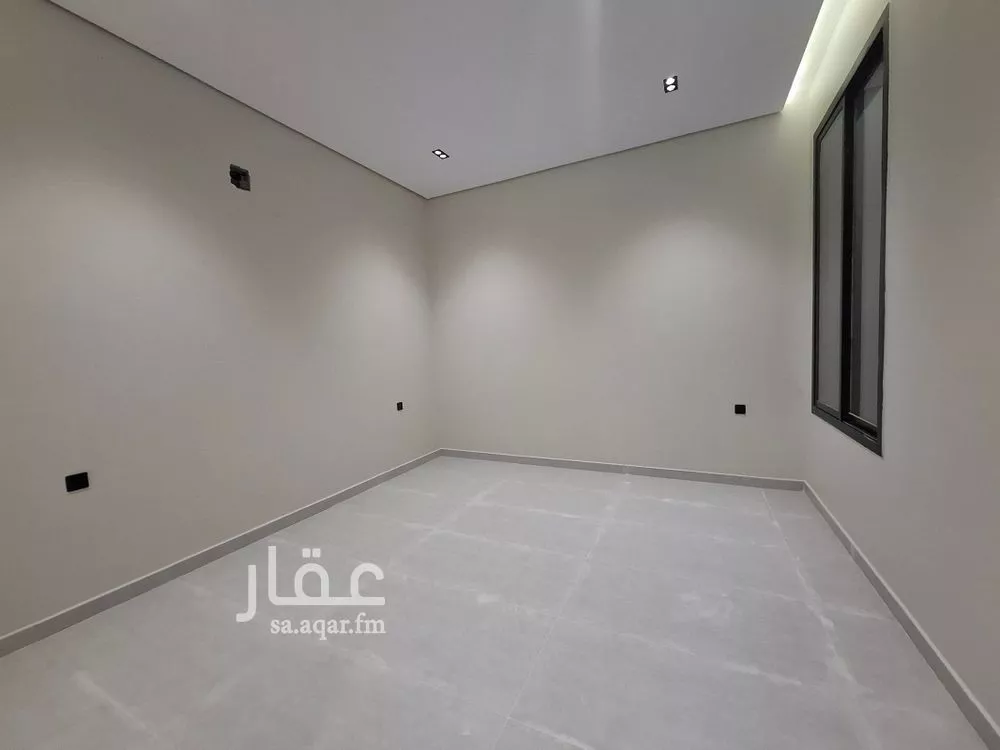 5 bedroom floor in Dahiat Namar 9