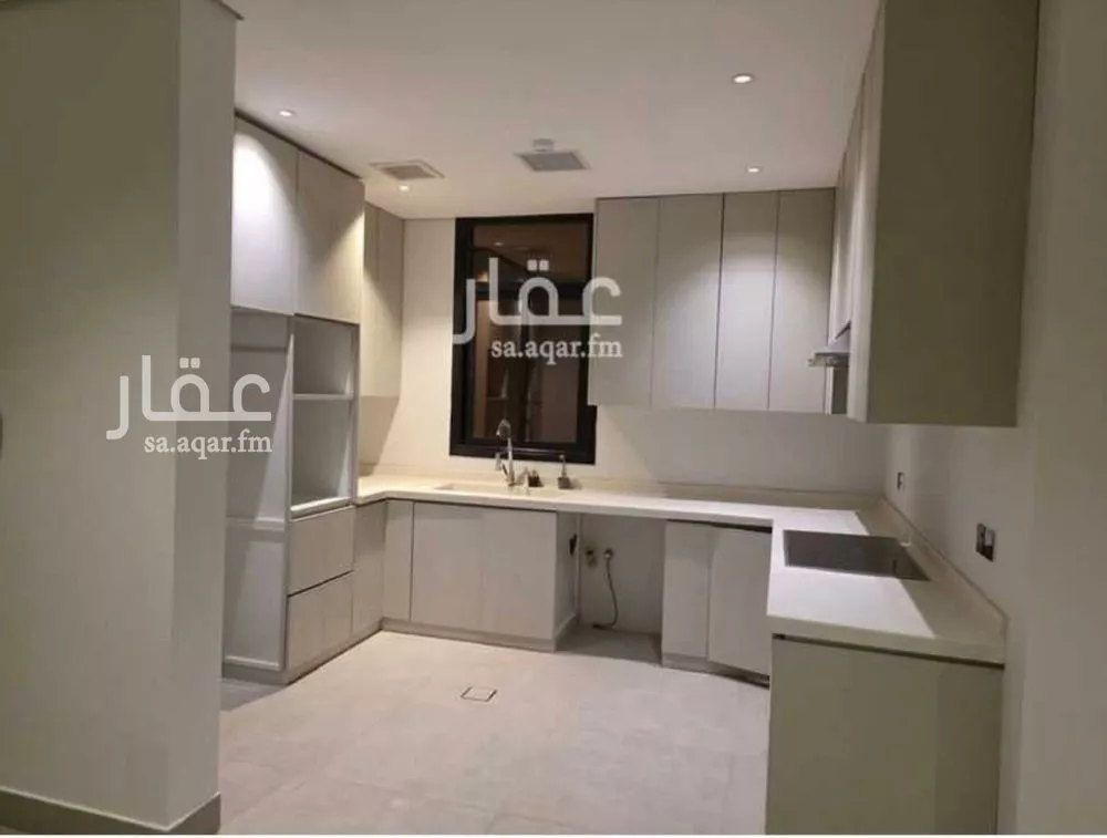 3 bedroom apartment in Qurtubah, Riyadh 5