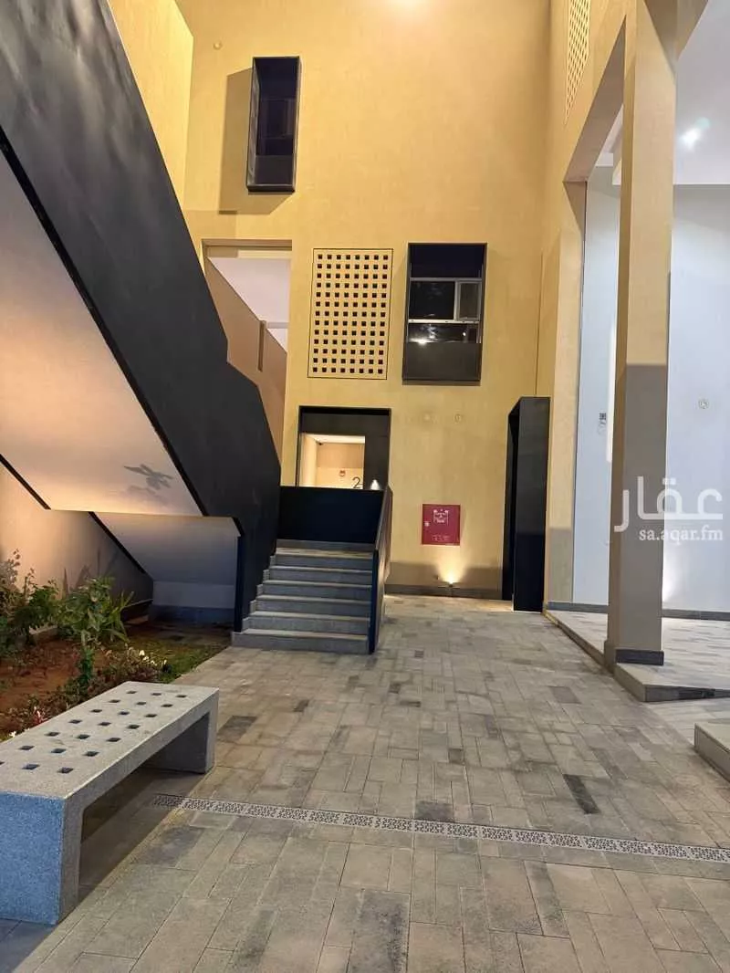 6 bedroom apartment in Al Narjis 2