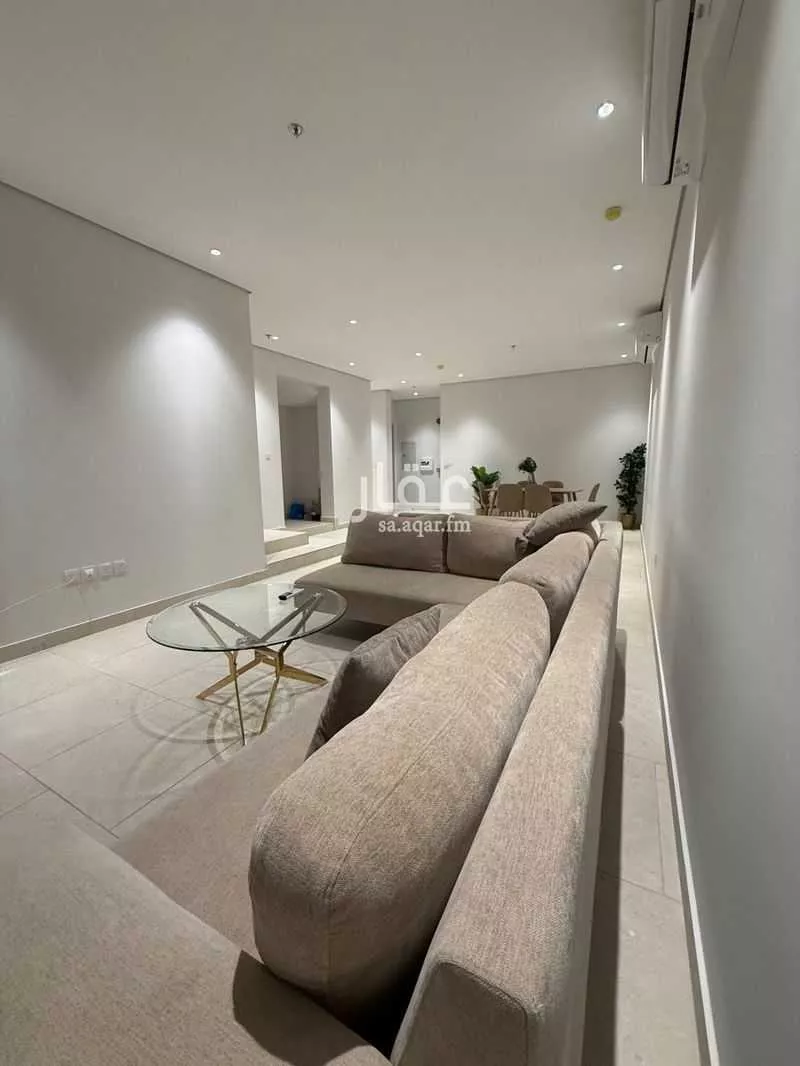 6 bedroom apartment in Al Narjis 6
