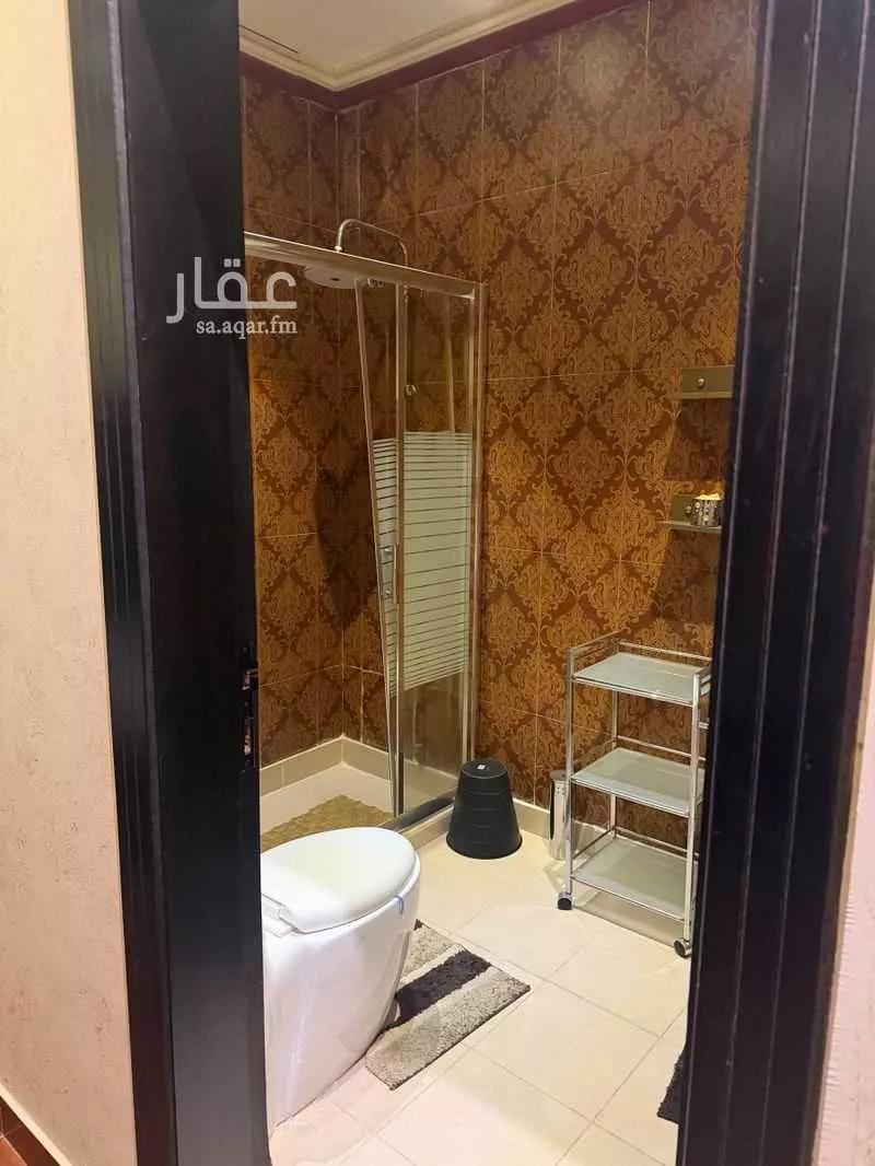 شقة 5 غرف في النهضة 12