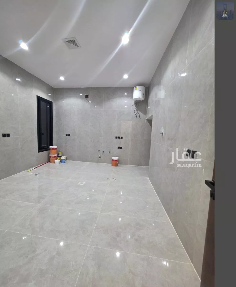 7 bedroom villa in Al Janadriyah 3