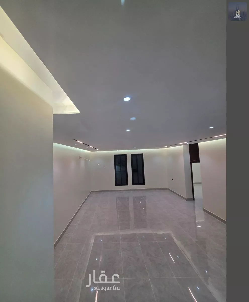 7 bedroom villa in Al Janadriyah 4