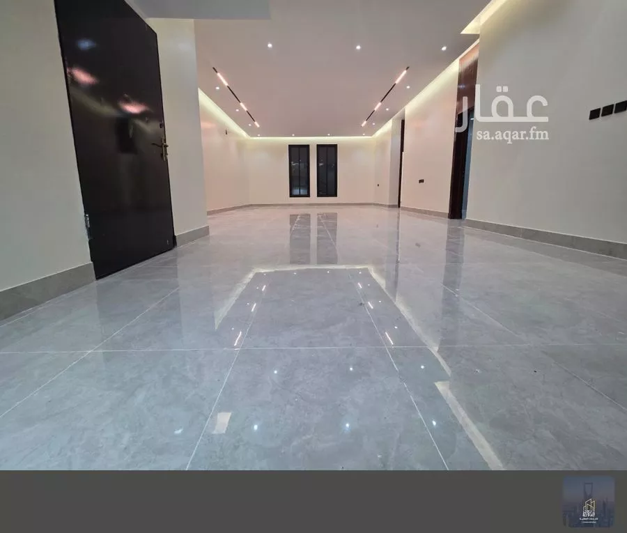 7 bedroom villa in Al Janadriyah 9