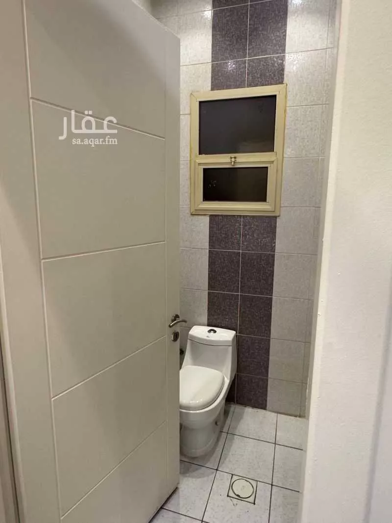 شقة 4 غرف في العارض 7