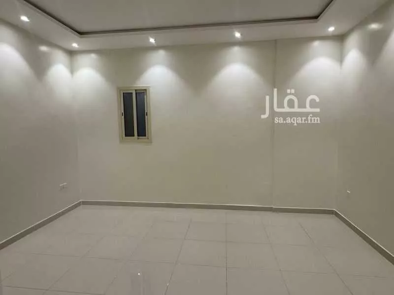 شقة 4 غرف في العارض 8