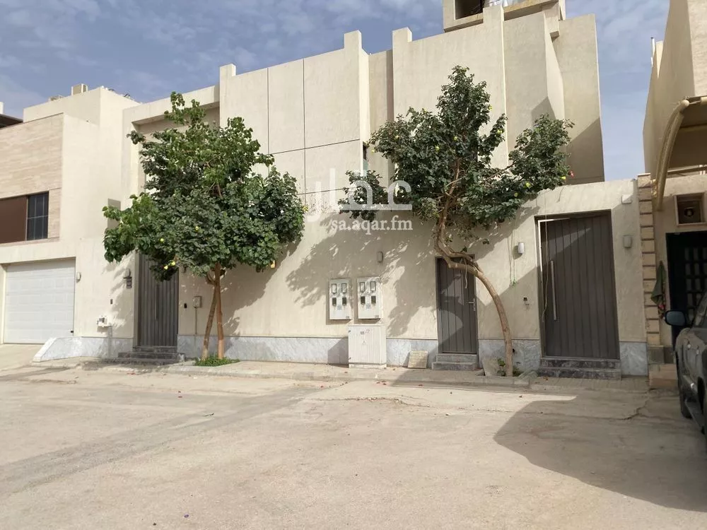 4 bedroom floor in Al Narjis 2