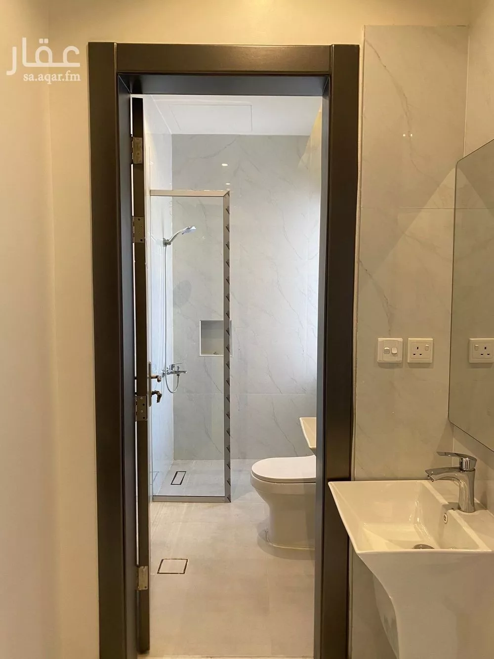 4 bedroom floor in Al Narjis 11