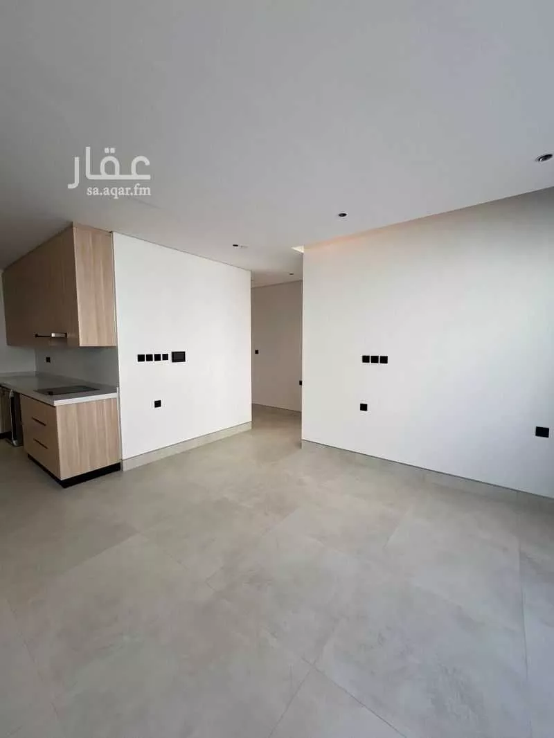 3 bedroom apartment in Al Qairawan 9