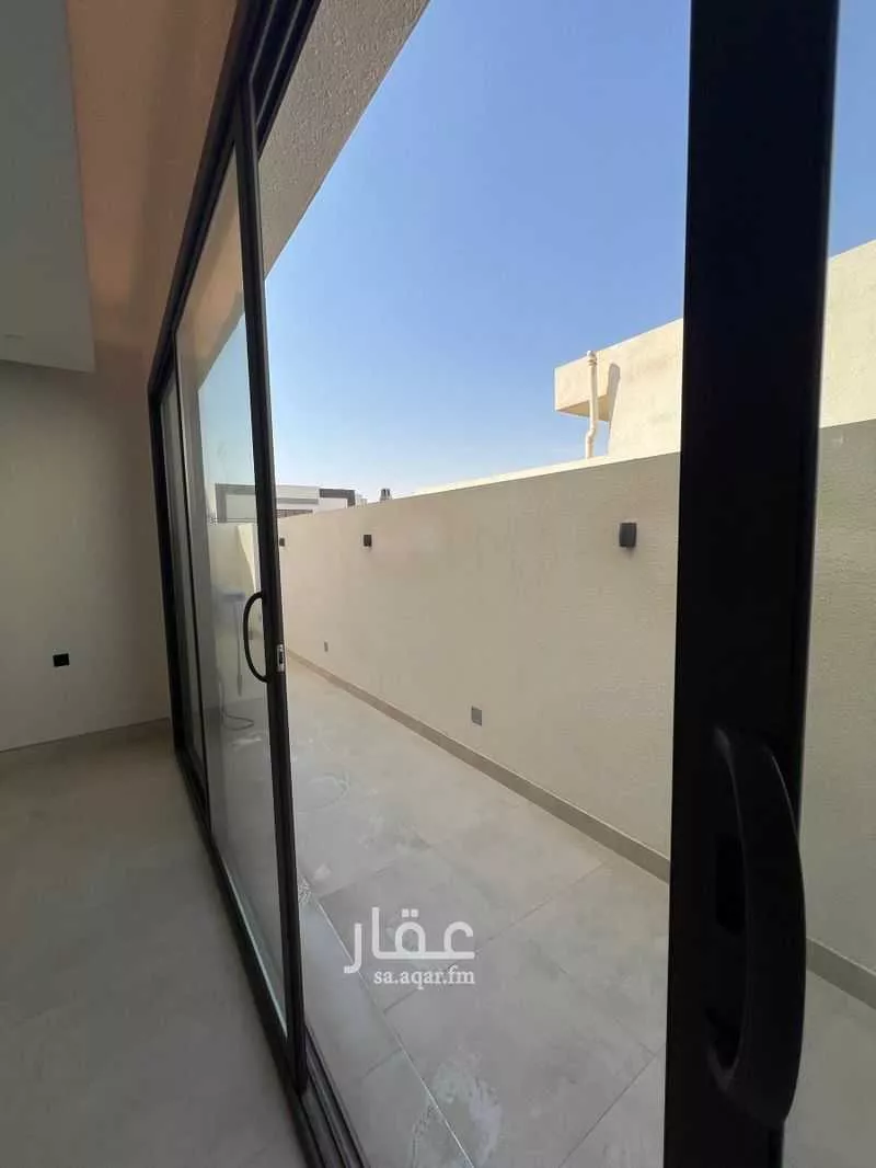 3 bedroom apartment in Al Qairawan 10