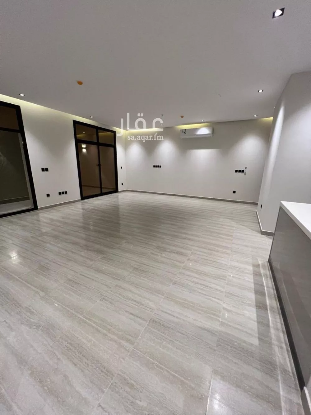 4 bedroom apartment in Al Rimal 5