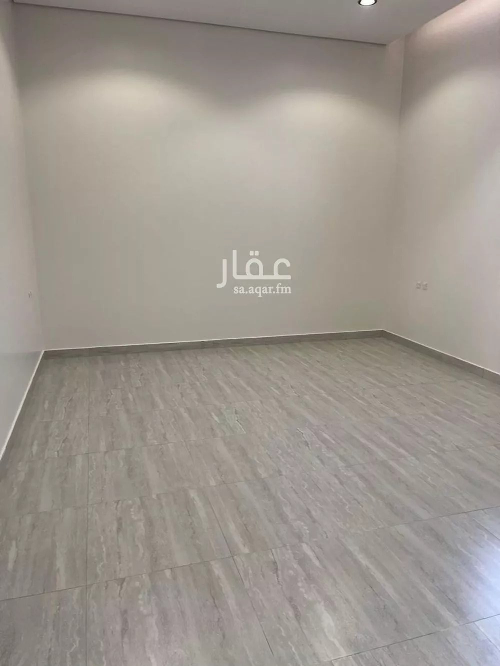 شقة 5 غرف في طويق 3